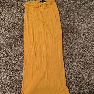 Long yellow skirt